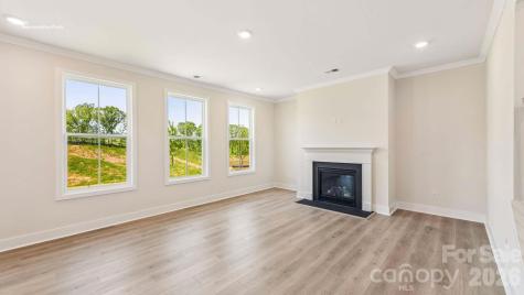 4273 Round Table Drive Gastonia NC 28056