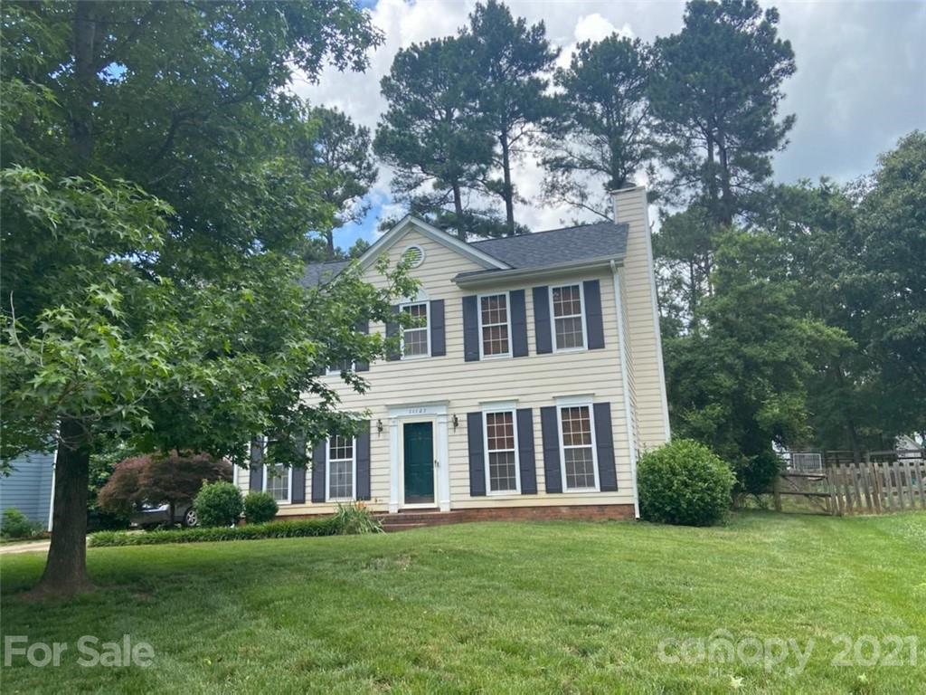11127 Renda Court Charlotte NC 28215
