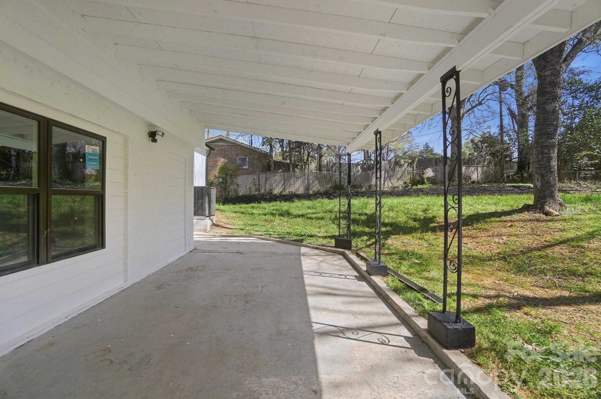 3545 Sargeant Drive Charlotte NC 28217