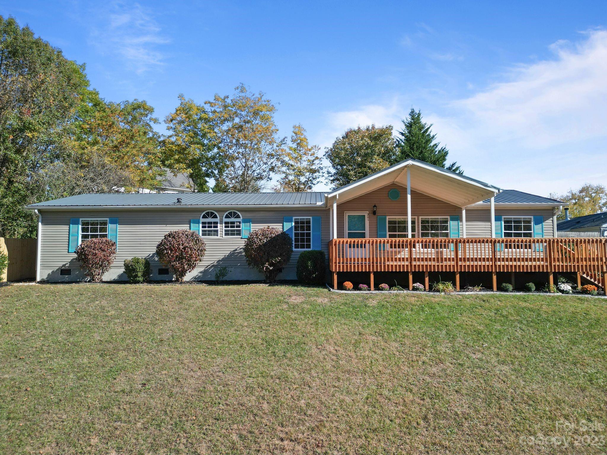 301 Camelia Lane Asheville NC 28806
