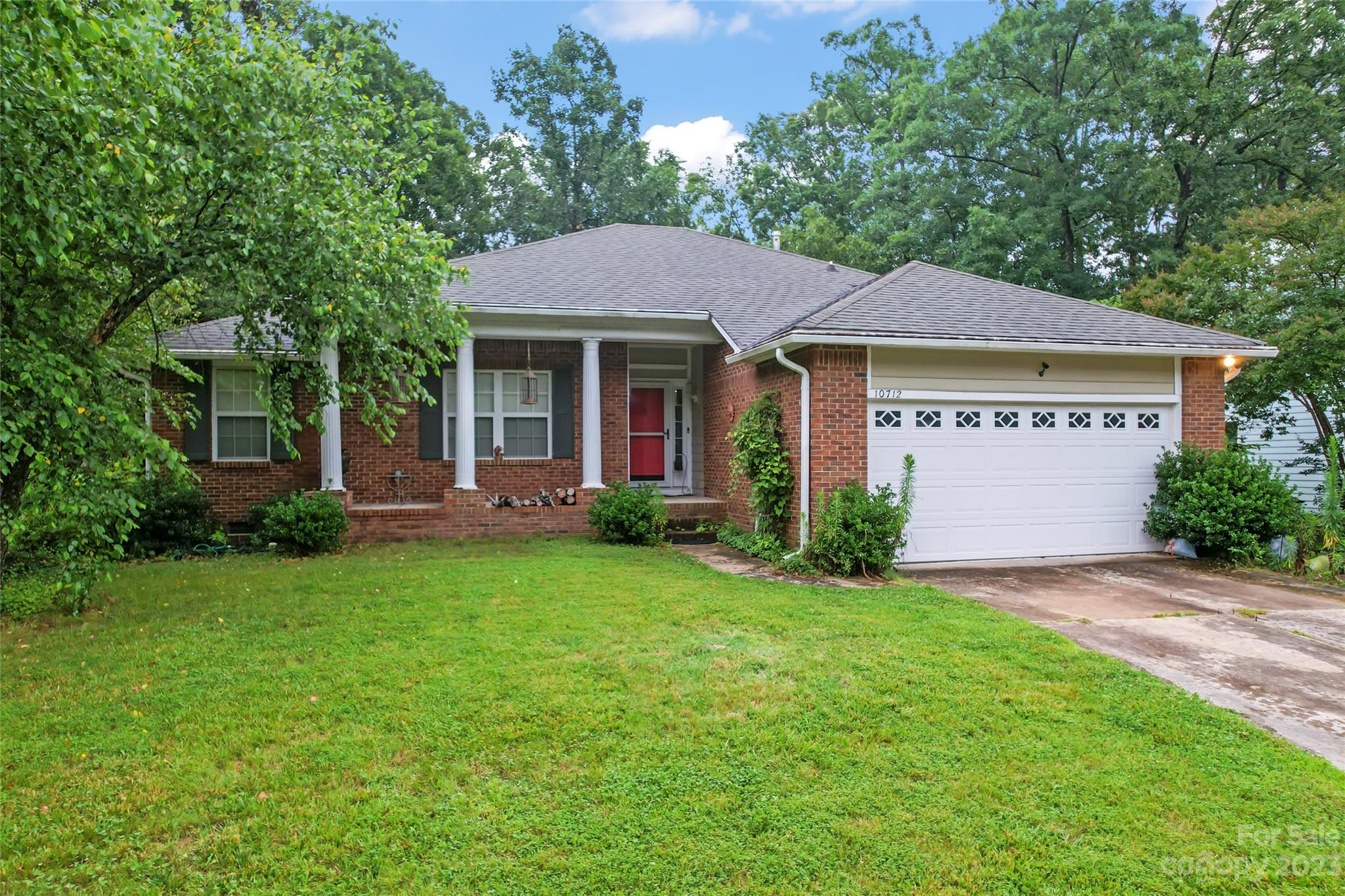 10712 Appleberry Lane Charlotte NC 28214