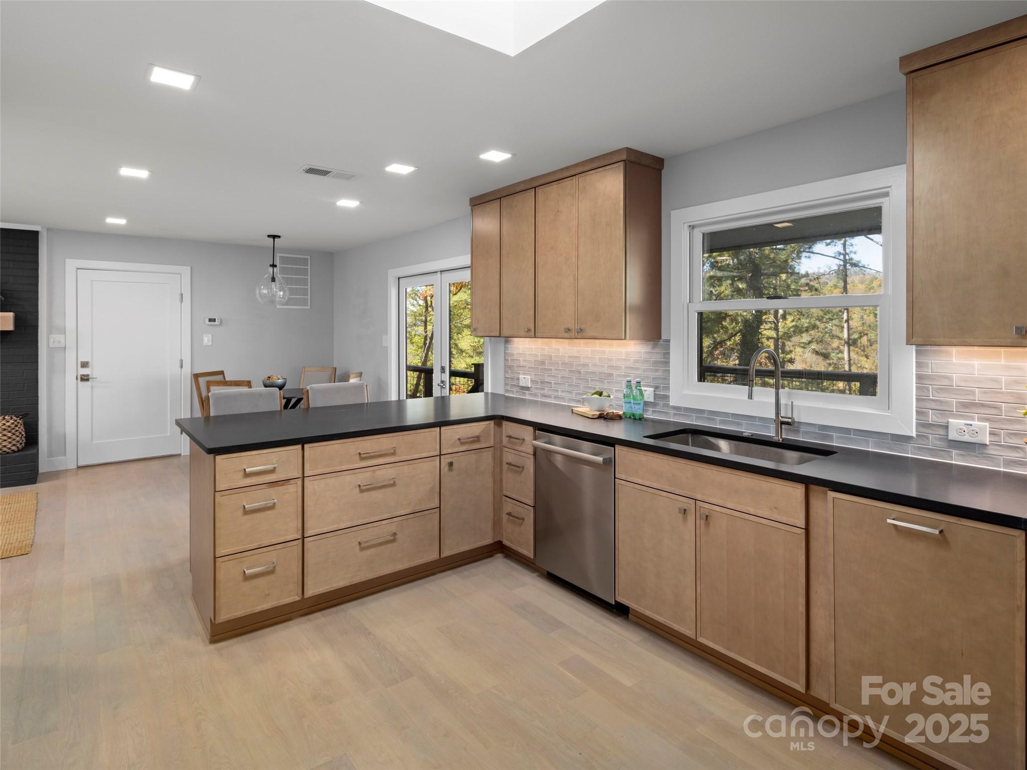 7 Kent Place Asheville NC 28804