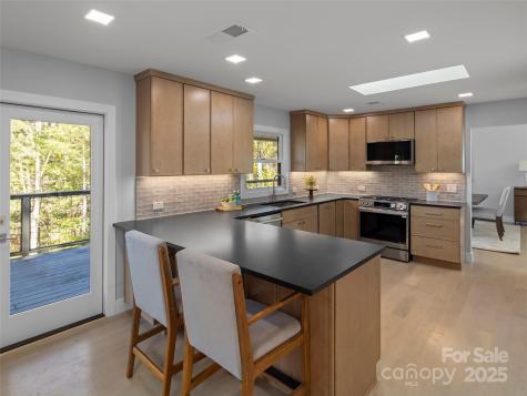 7 Kent Place Asheville NC 28804