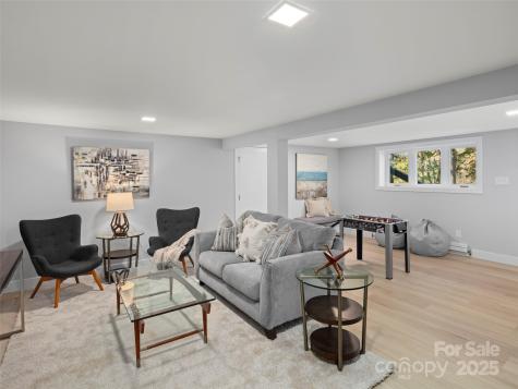 7 Kent Place Asheville NC 28804