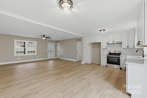 3630 Spencer Lane Lenoir NC 28645