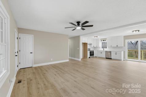 3630 Spencer Lane Lenoir NC 28645