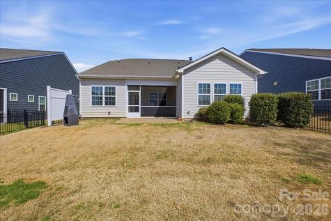 4048 Home Grown Way Lake Wylie SC 29710