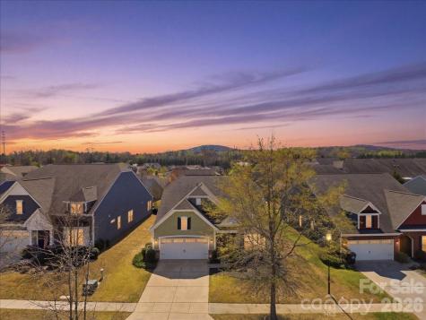 4048 Home Grown Way Lake Wylie SC 29710