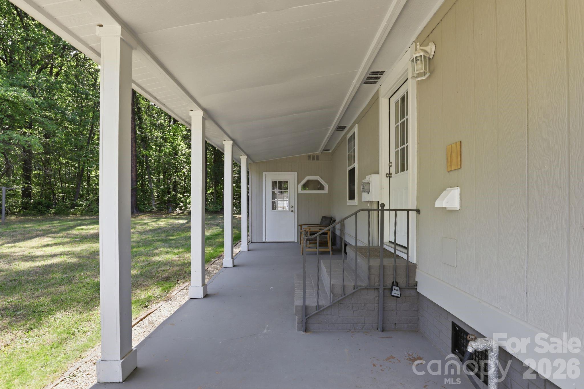 136 Woodridge Lane Mooresville NC 28115