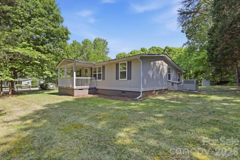 136 Woodridge Lane Mooresville NC 28115