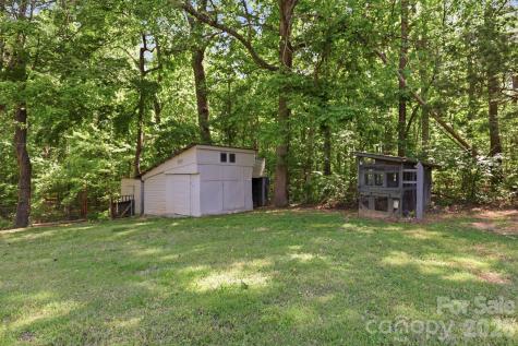 136 Woodridge Lane Mooresville NC 28115