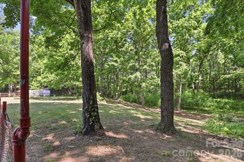 136 Woodridge Lane Mooresville NC 28115