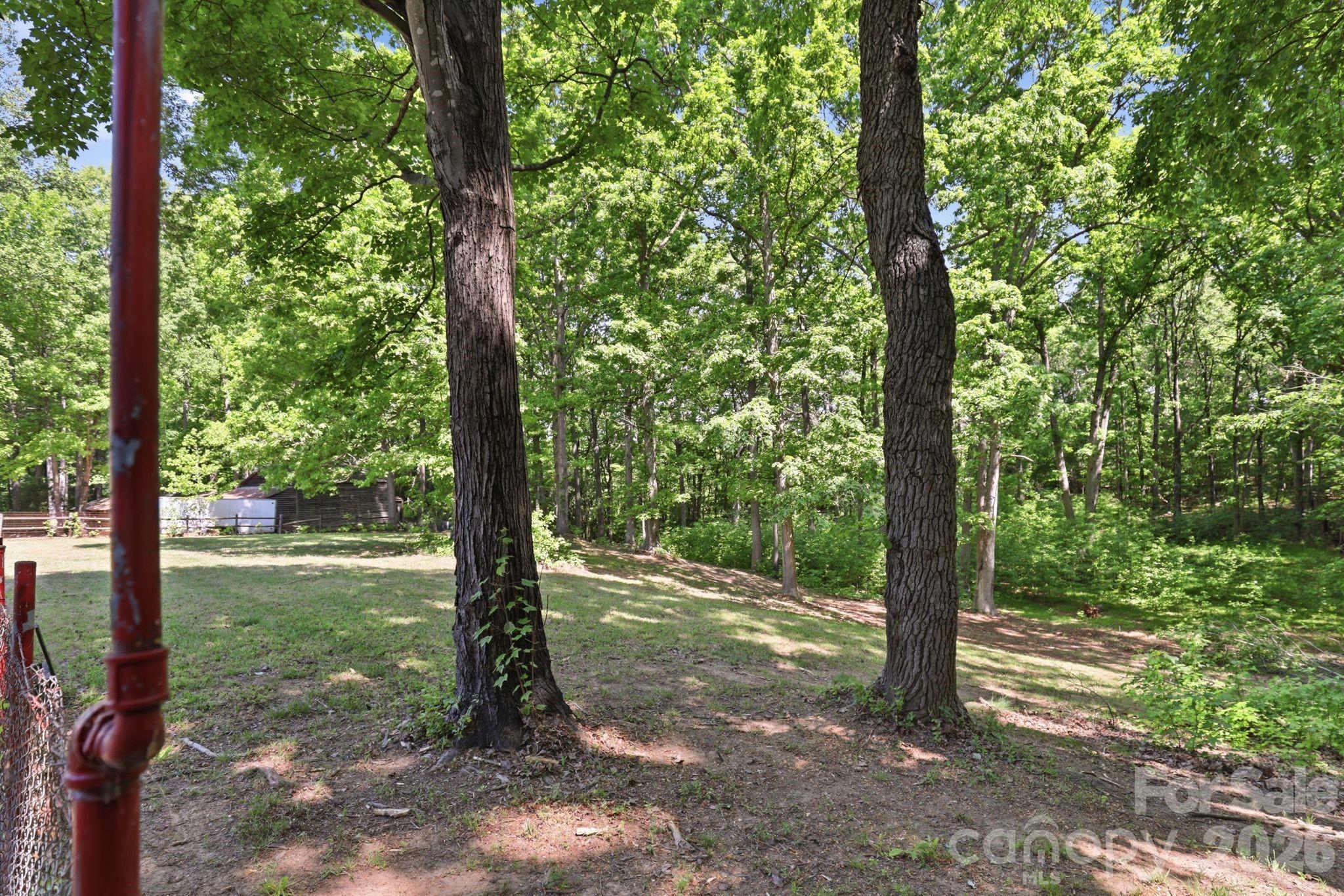 136 Woodridge Lane Mooresville NC 28115