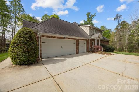 3143 James Plantation Drive Denver NC 28037