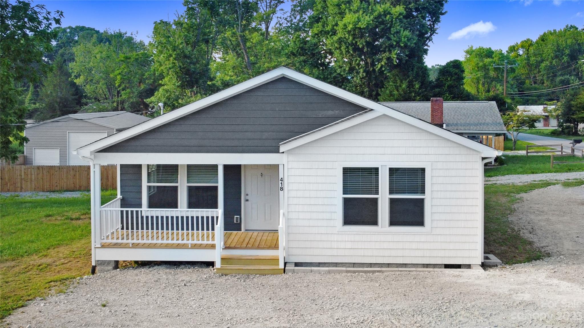 418 Substation Street Hendersonville NC 28792