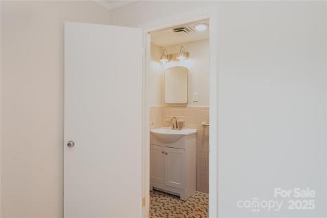 719 Avondale Avenue Albemarle NC 28001