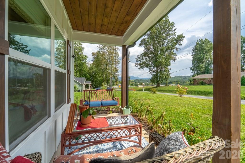 190 Fort Hembree Road Hayesville NC 28904
