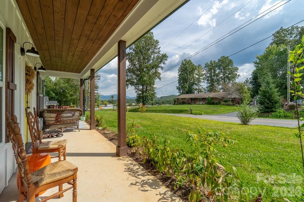 190 Fort Hembree Road Hayesville NC 28904