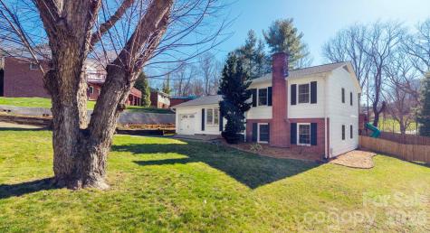 14 Lynwood Circle Asheville NC 28806