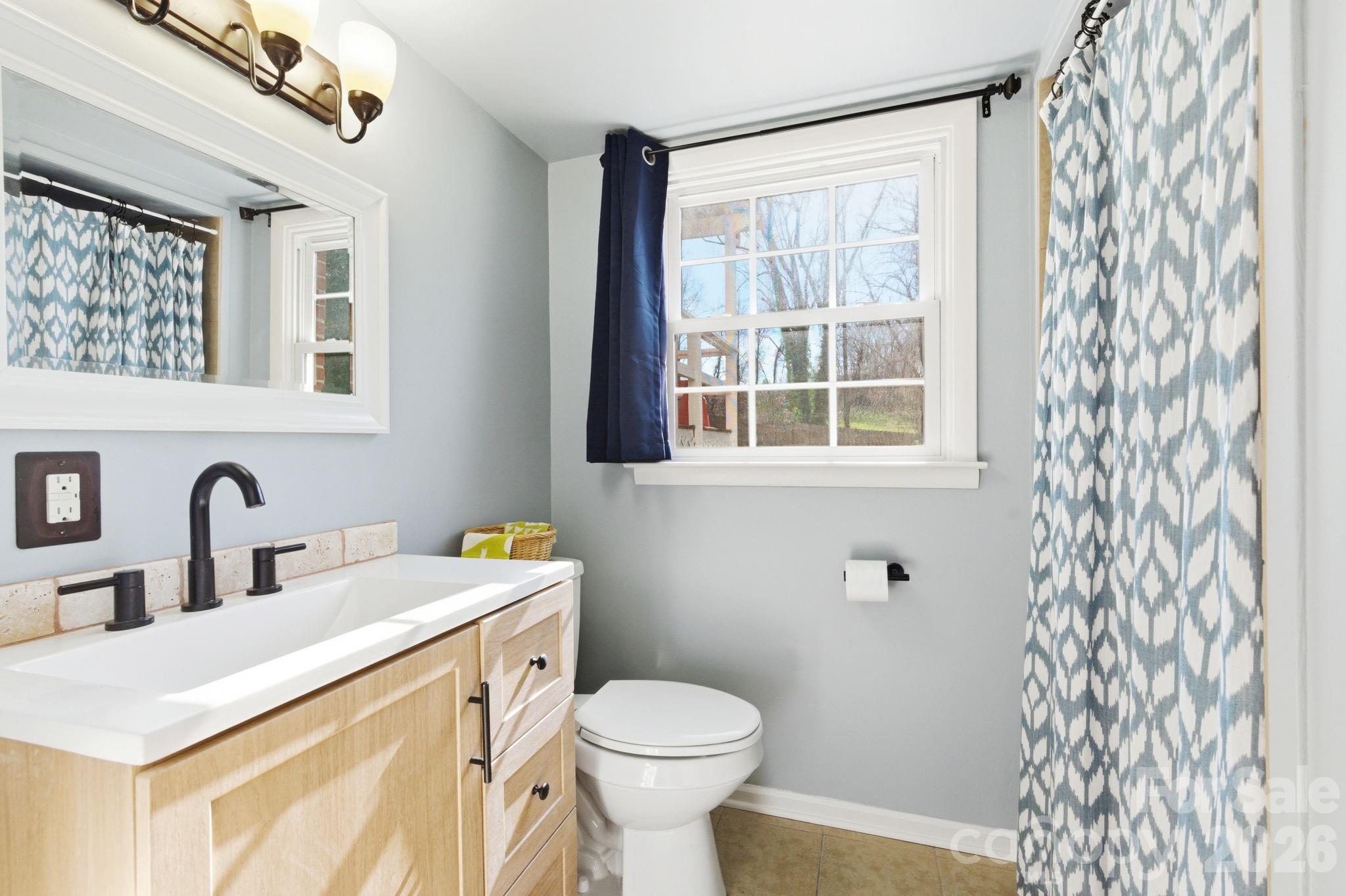 14 Lynwood Circle Asheville NC 28806