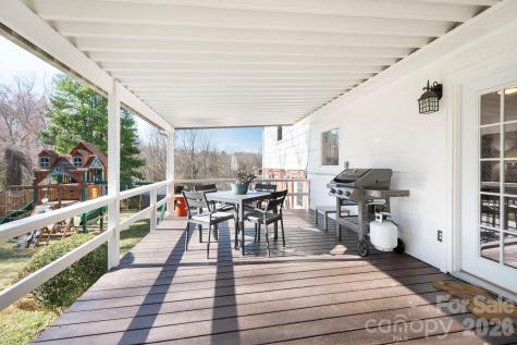 14 Lynwood Circle Asheville NC 28806