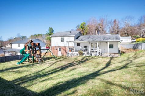 14 Lynwood Circle Asheville NC 28806