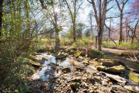 14 Lynwood Circle Asheville NC 28806