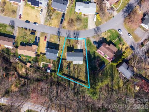 14 Lynwood Circle Asheville NC 28806