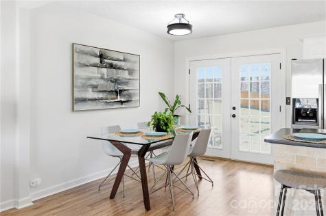 14 Lynwood Circle Asheville NC 28806