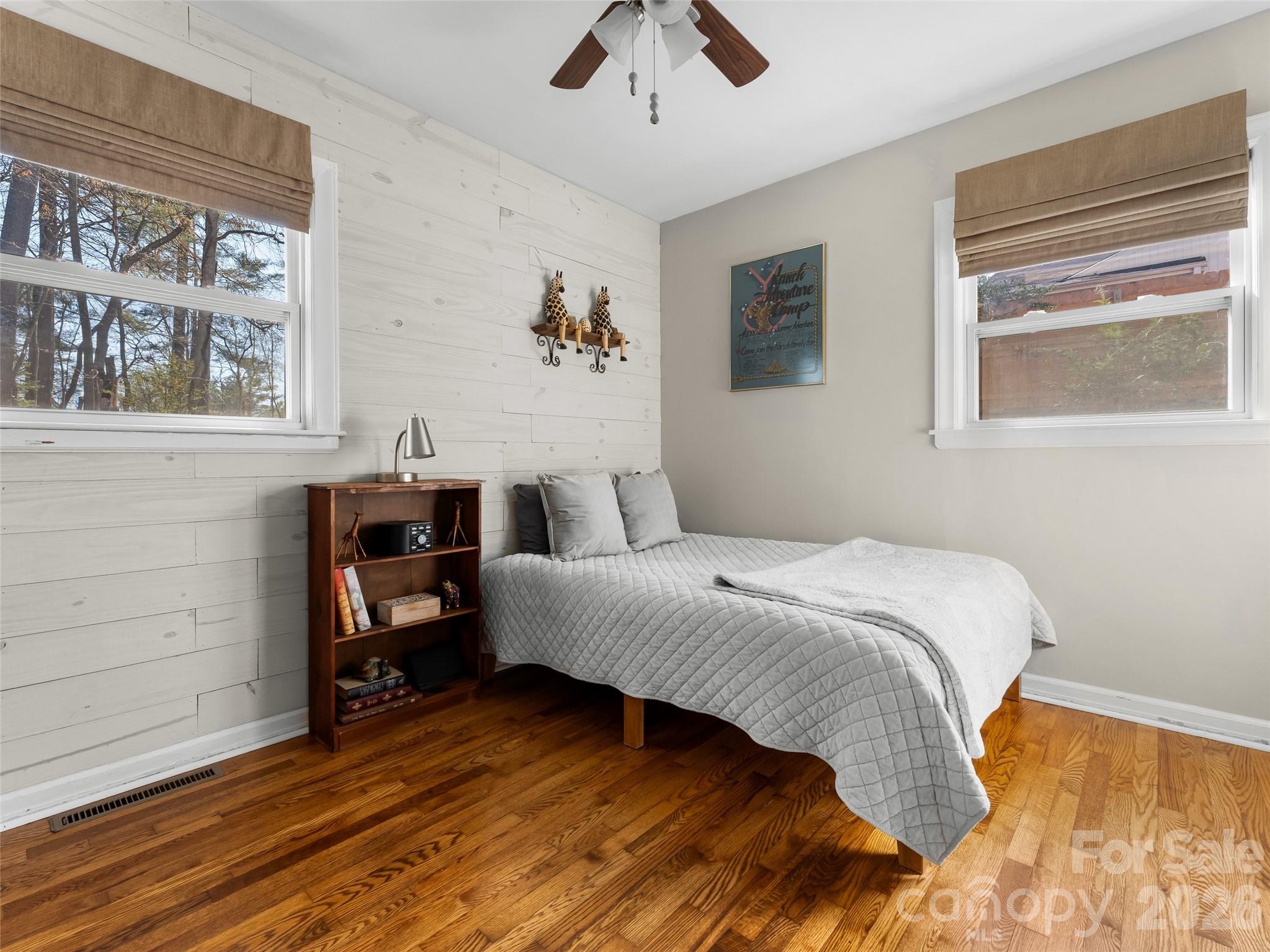 625 Lenox Place Hendersonville NC 28739