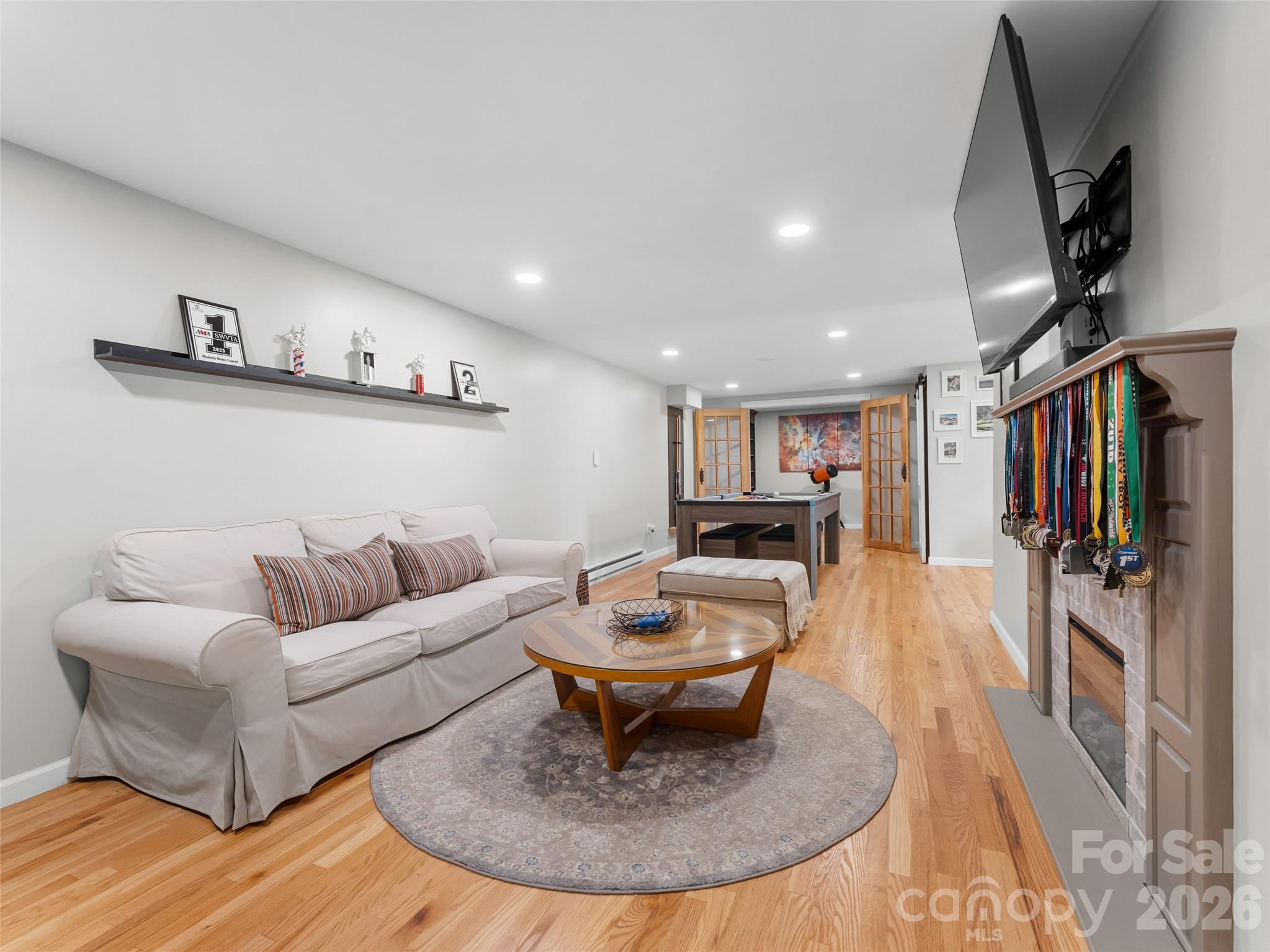 625 Lenox Place Hendersonville NC 28739