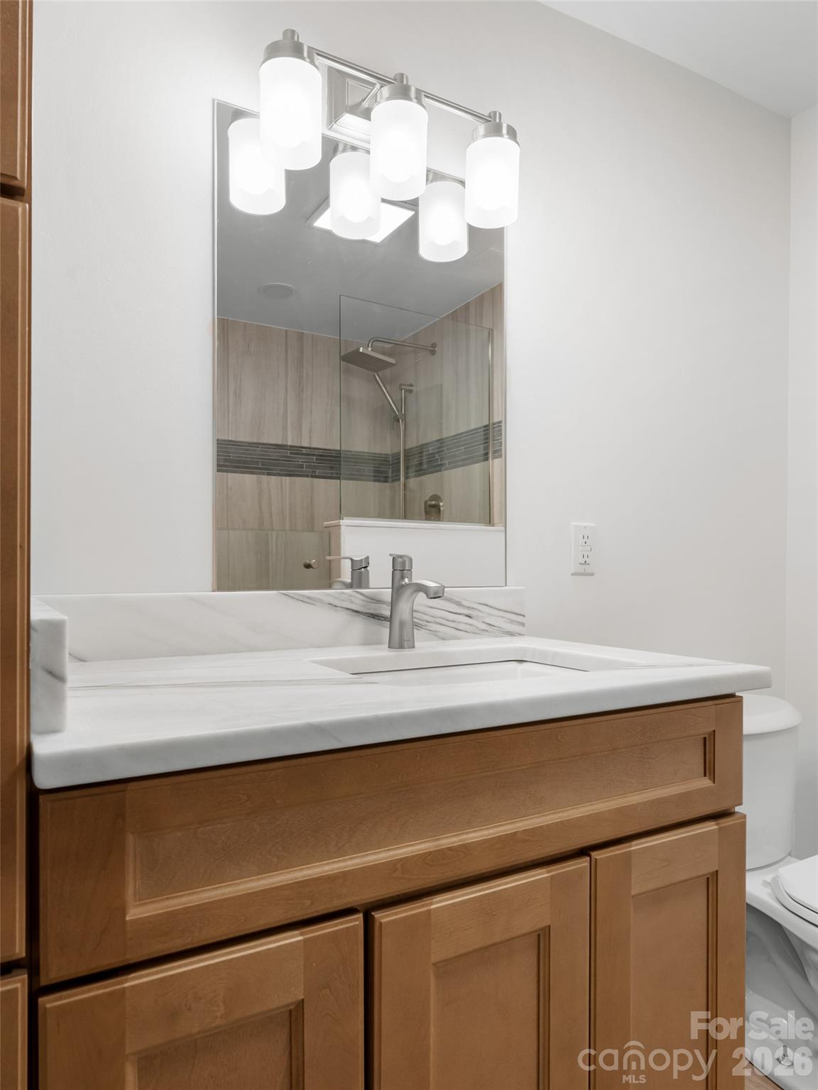 625 Lenox Place Hendersonville NC 28739