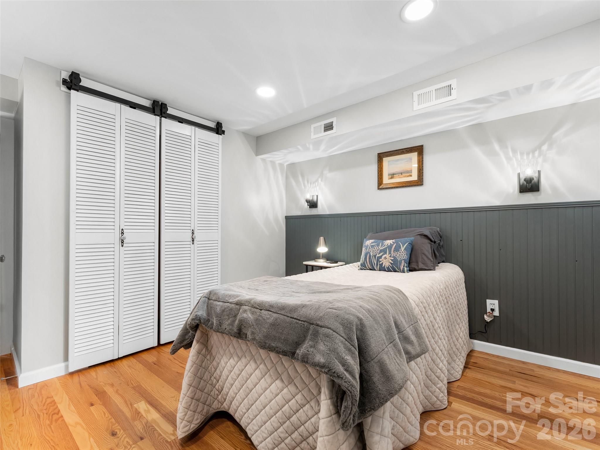 625 Lenox Place Hendersonville NC 28739