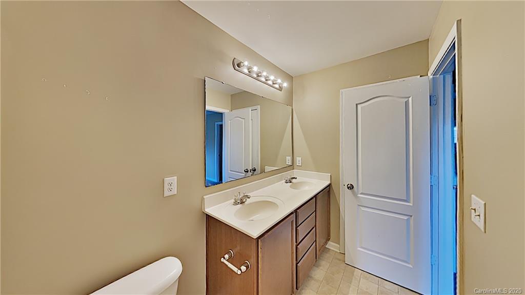 14035 Drake Watch Lane Charlotte NC 28262