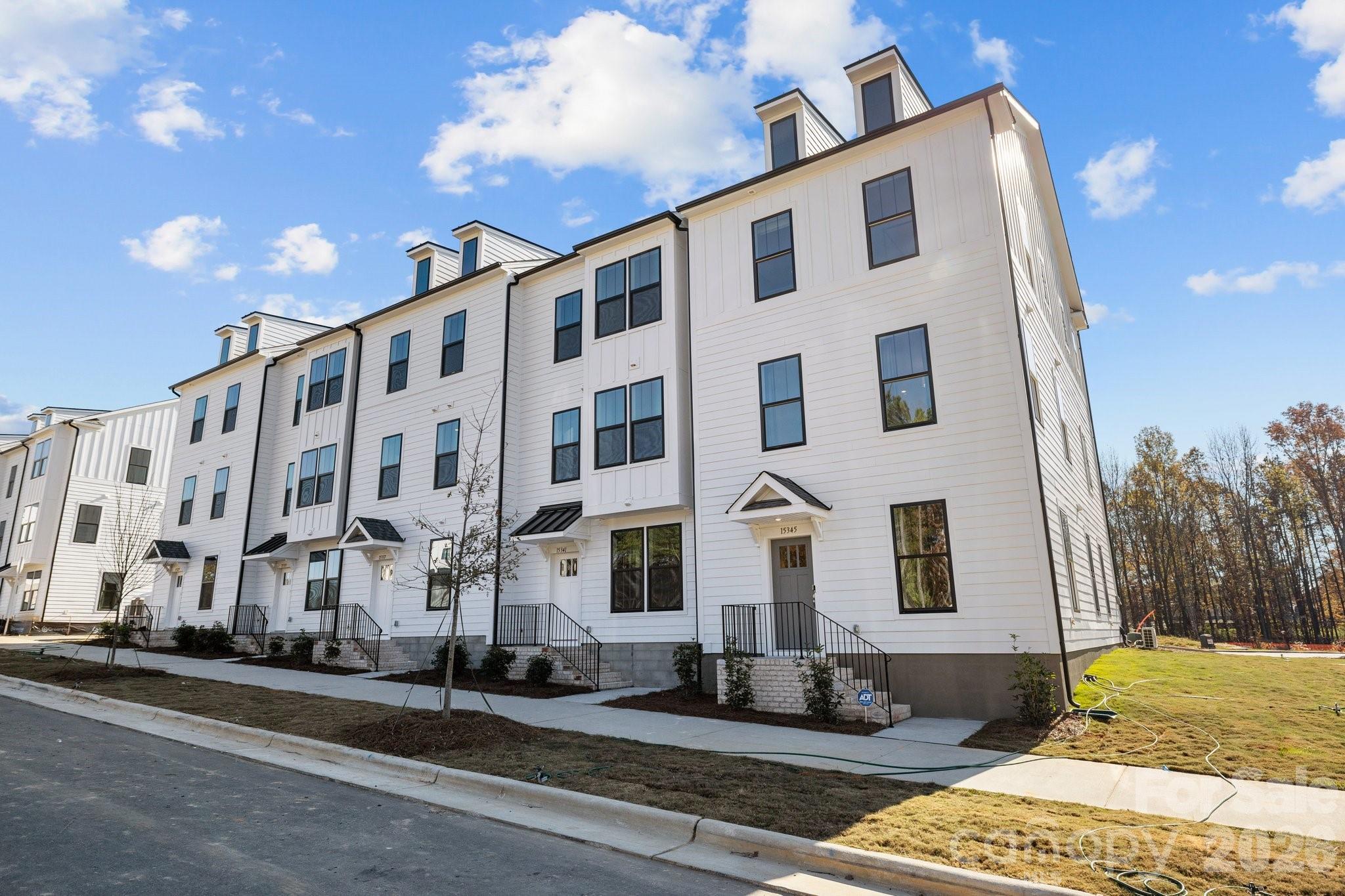 3025 Rozzelles Ferry Road Charlotte NC 28208