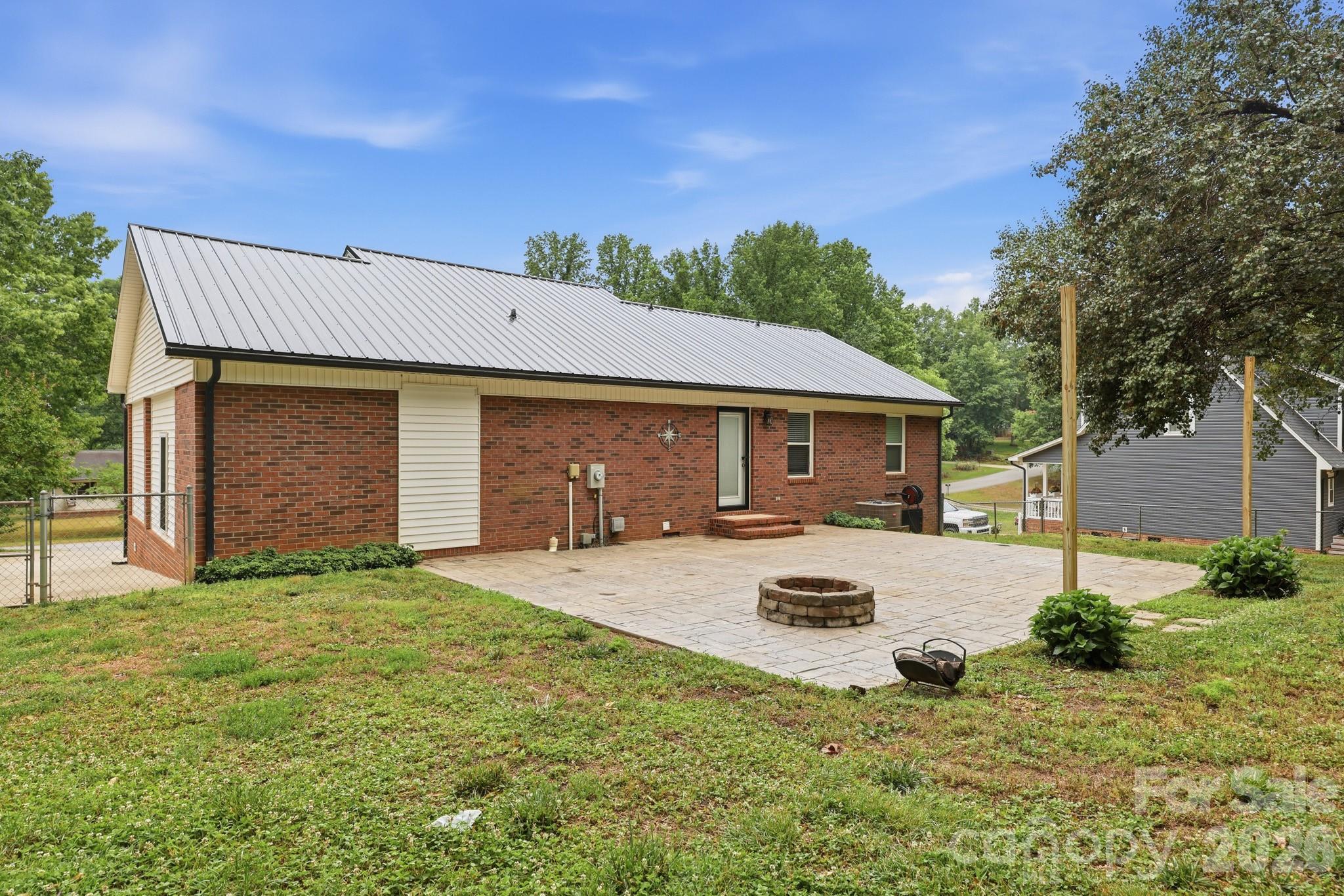1293 Hickory Nut Lane Lincolnton NC 28092