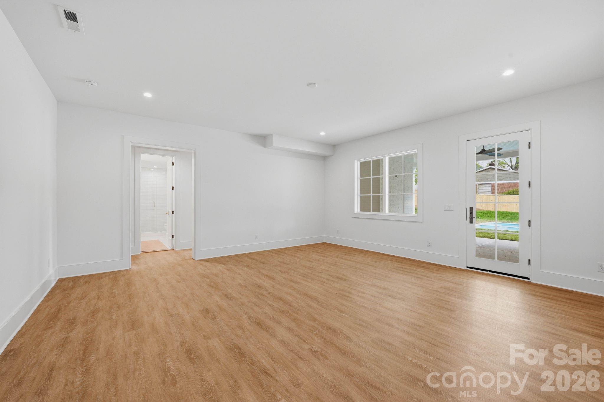 539 Mammoth Oaks Drive Charlotte NC 28270