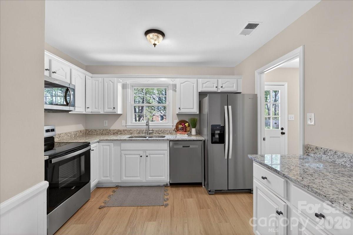 6576 Stoney Ridge Road Matthews NC 28104