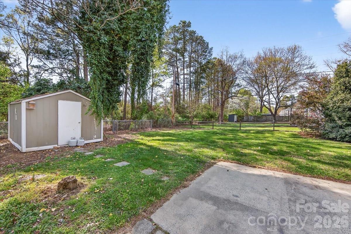 6576 Stoney Ridge Road Matthews NC 28104