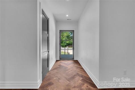 111 Wrenwood Lane Charlotte NC 28211