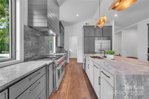 111 Wrenwood Lane Charlotte NC 28211