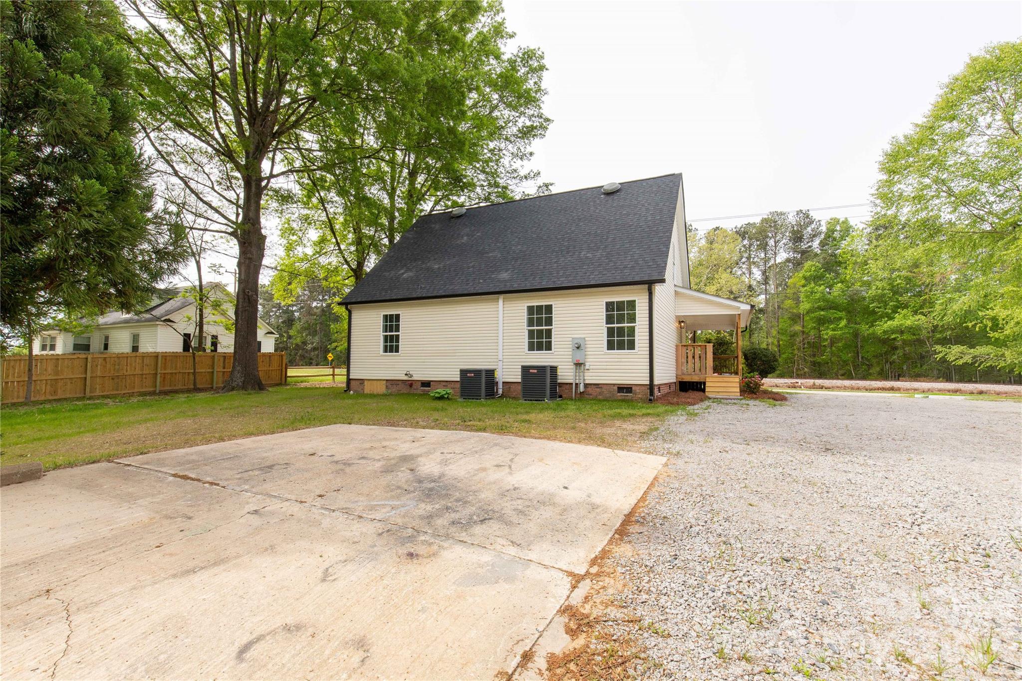 2425 Kershaw Camden Highway Lancaster SC 29720