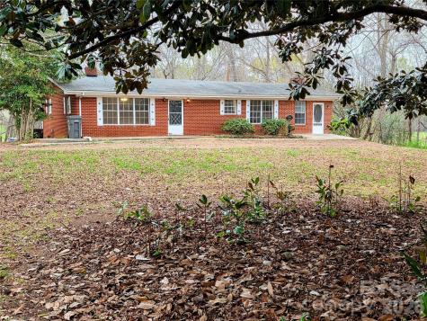 40617 Old Cottonville Road Norwood NC 28128