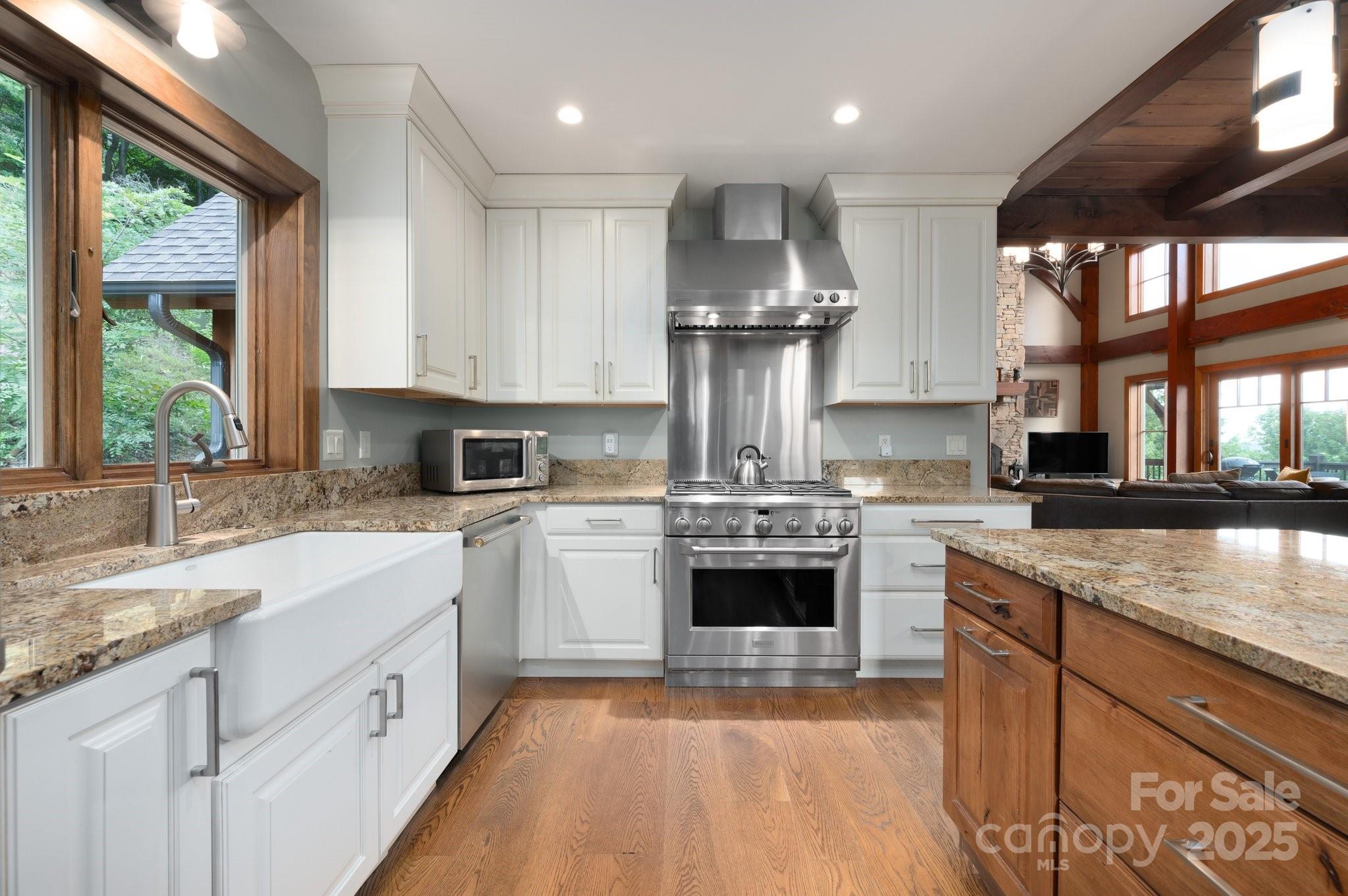 499 Warbler Lane Black Mountain NC 28711