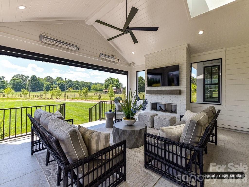 3133 Country Club Drive Charlotte NC 28205