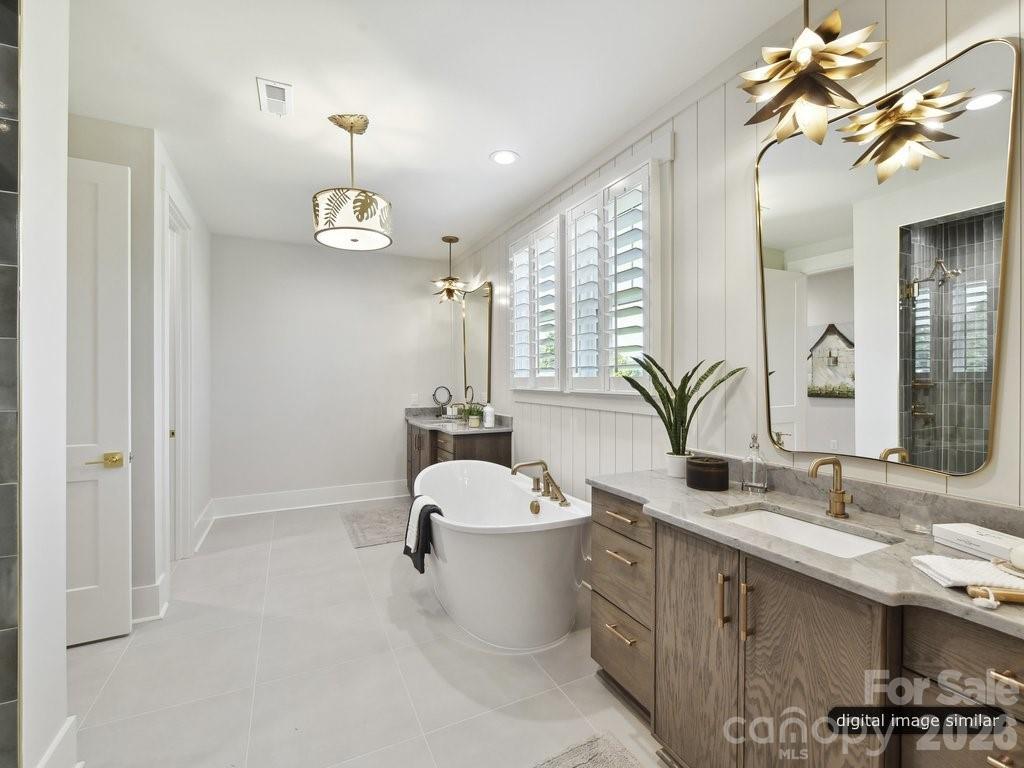 3133 Country Club Drive Charlotte NC 28205