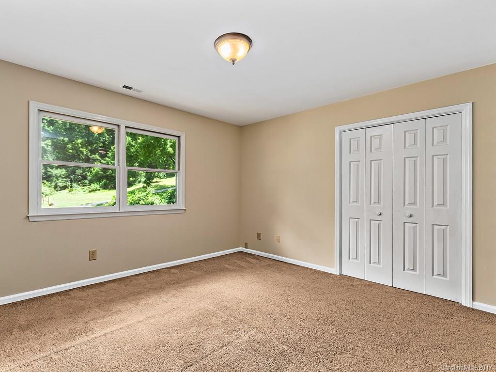2 Abbott Road Arden NC 28704