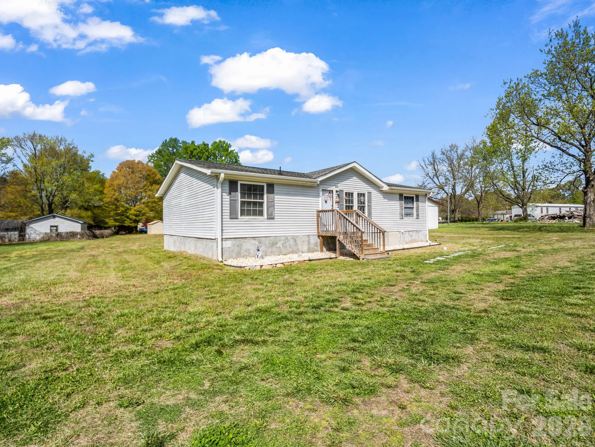 208 Oak Drive Shelby NC 28150