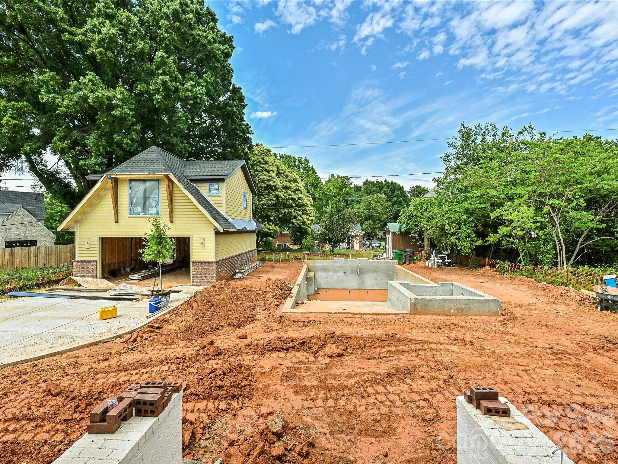 1329 Bevis Drive Charlotte NC 28209