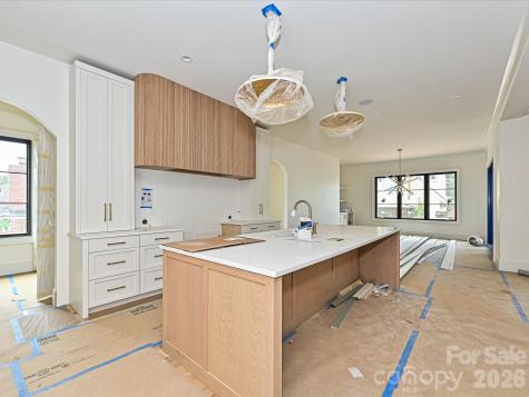 1329 Bevis Drive Charlotte NC 28209